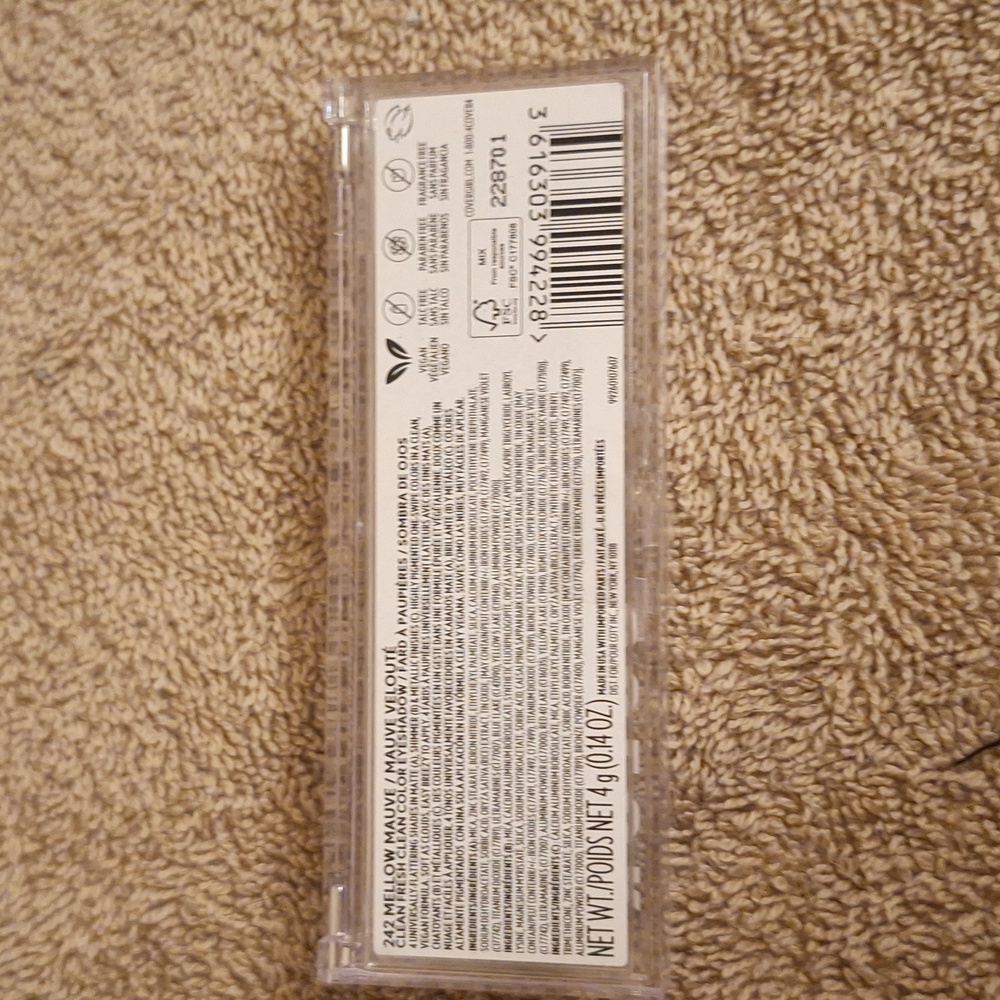 CoverGirl Clean Color Eyeshadow Palette #242 Mellow Mauve - Picture 2 of 2